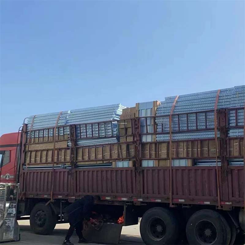 河北承德滦平县到新疆阿勒泰富蕴县物流公司，一站式服务